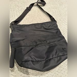 Lululemon Crossbody Bag 🖤